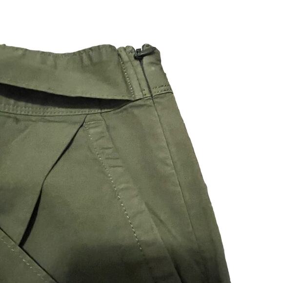 Vineyard Vines Green Skorts‎ with Tie in Front Size 2 - Picture 7 of 9